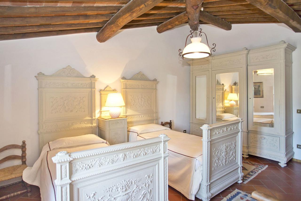 Pozza Di Volpaia By Salogi Villas Radda in Chianti Eksteriør bilde
